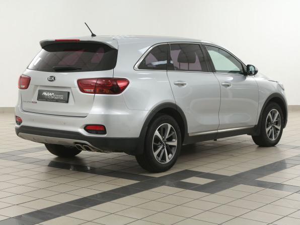 Kia Sorento II Рестайлинг с пробегом 2019 года, цена 2 100 000 рублей, 139000 км, внедорожник, Автокод Объявления