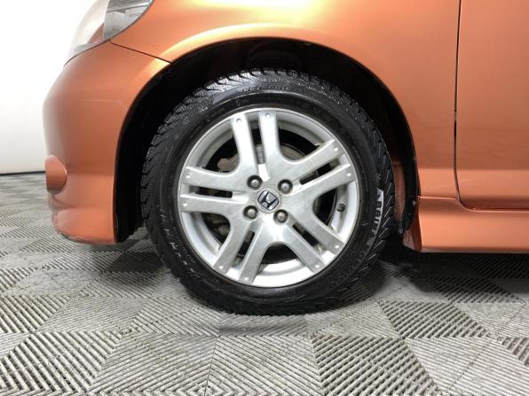 Honda Jazz I Рестайлинг с пробегом 2008 года, цена 685 000 рублей, 175332 км, хэтчбек, Автокод Объявления