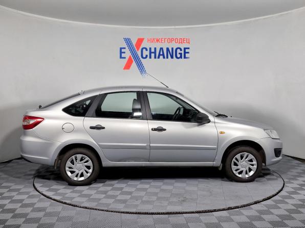 Lada (ВАЗ) Granta I с пробегом 2015 года, цена 369 000 рублей, 90566 км, лифтбек, Автокод Объявления