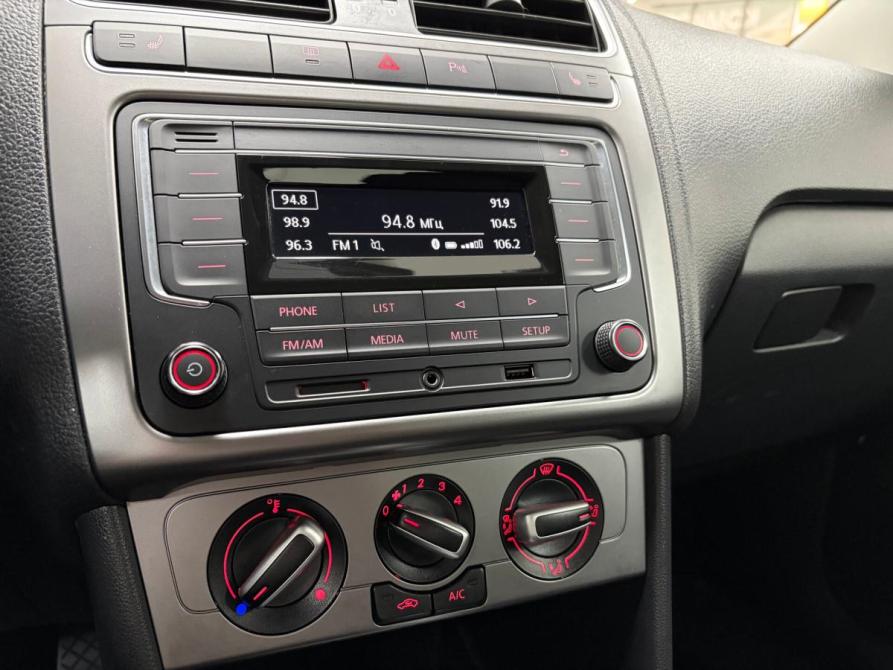 Volkswagen Polo V Рестайлинг Киров  - изображение 15