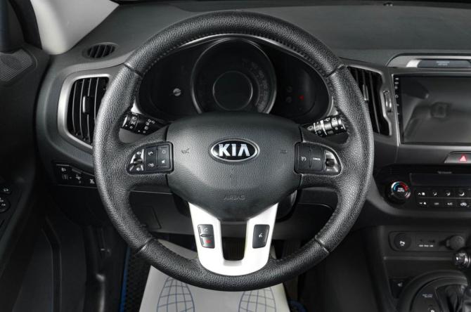 Kia Sportage III с пробегом 2013 года, цена 1 399 000 рублей, 236000 км, внедорожник, Автокод Объявления