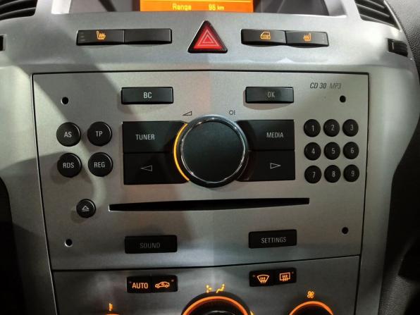 Opel Zafira B Рестайлинг с пробегом 2012 года, цена 765 000 рублей, 98916 км, компактвэн, Автокод Объявления