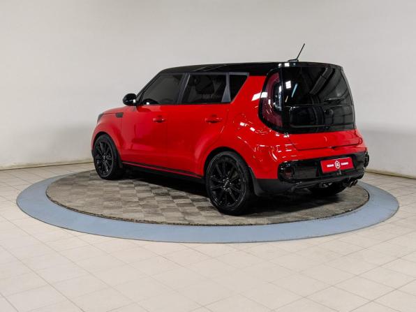 Kia Soul II Рестайлинг с пробегом 2016 года, цена 1 465 000 рублей, 194000 км, хэтчбек, Автокод Объявления