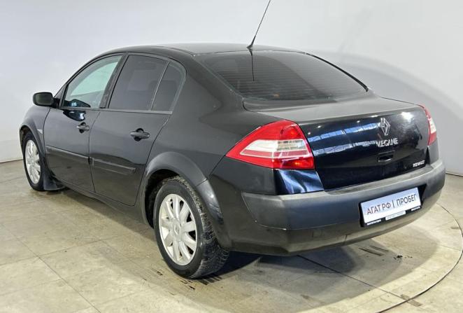 Renault Megane II Рестайлинг с пробегом 2006 года, цена 220 000 рублей, 202933 км, седан, Автокод Объявления