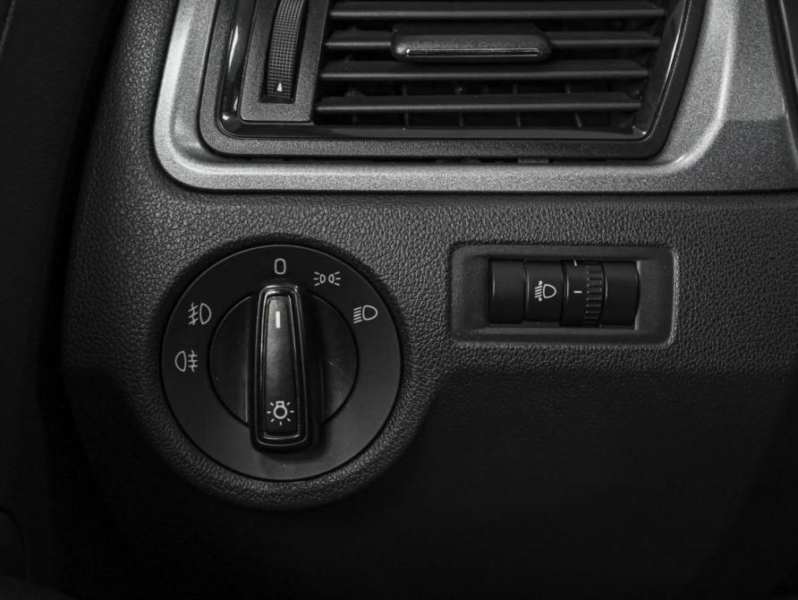 Skoda Rapid I Ставрополь  - изображение 17