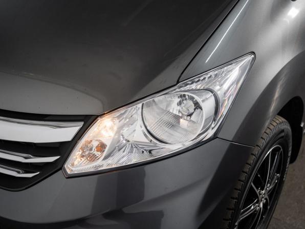 Honda Freed I Рестайлинг с пробегом 2011 года, цена 1 100 300 рублей, 159204 км, компактвэн, Автокод Объявления
