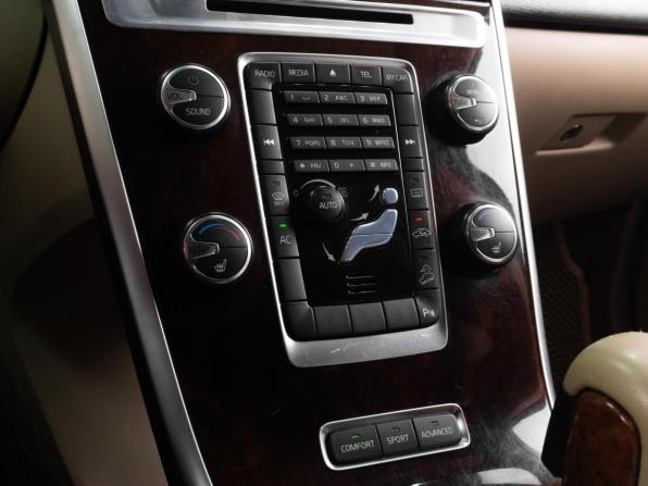 Volvo XC60 I с пробегом 2011 года, цена 1 229 000 рублей, 252607 км, внедорожник, Автокод Объявления