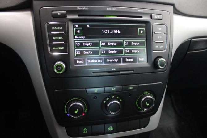 Skoda Yeti I с пробегом 2010 года, цена 873 000 рублей, 215000 км, внедорожник, Автокод Объявления
