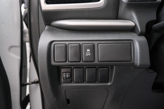 Mitsubishi Eclipse Cross I с пробегом 2019 года, цена 2 399 000 рублей, 50285 км, внедорожник, Автокод Объявления