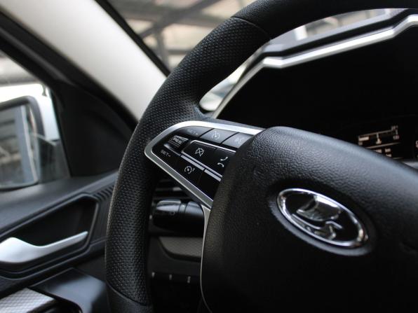 Lada (ВАЗ) Vesta I Рестайлинг (NG) с пробегом 2023 года, цена 999 000 рублей, 73430 км, седан, Автокод Объявления