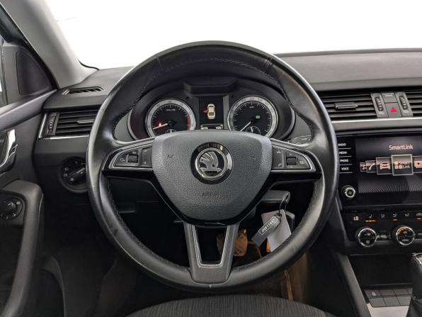 Skoda Octavia III (A7) с пробегом 2017 года, цена 1 880 000 рублей, 96578 км, лифтбек, Автокод Объявления