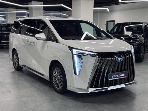GAC M8 с пробегом 2024 года, цена 4 100 000 рублей, 57727 км, минивэн, Автокод Объявления