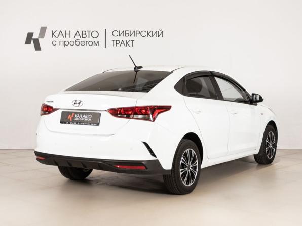 Hyundai Solaris II Рестайлинг с пробегом 2021 года, цена 1 520 000 рублей, 89021 км, седан, Автокод Объявления