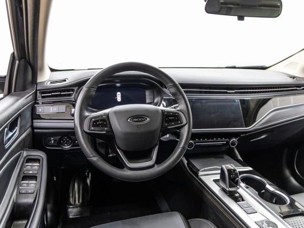 Omoda S5 с пробегом 2023 года, цена 1 618 000 рублей, 21838 км, седан, Автокод Объявления