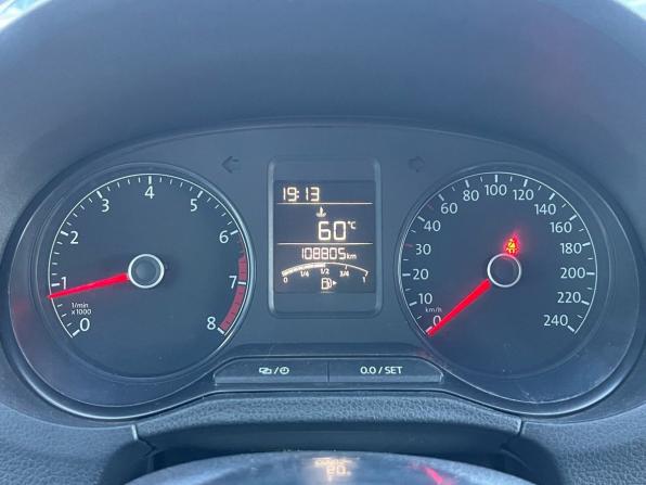 Volkswagen Polo V Рестайлинг с пробегом 2018 года, цена 1 050 000 рублей, 108808 км, седан, Автокод Объявления