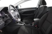 Hyundai Elantra VI (AD) Рестайлинг Санкт-Петербург  - изображение 25