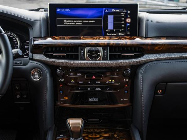 Lexus LX III Рестайлинг 2 с пробегом 2021 года, цена 8 100 000 рублей, 200407 км, внедорожник, Автокод Объявления