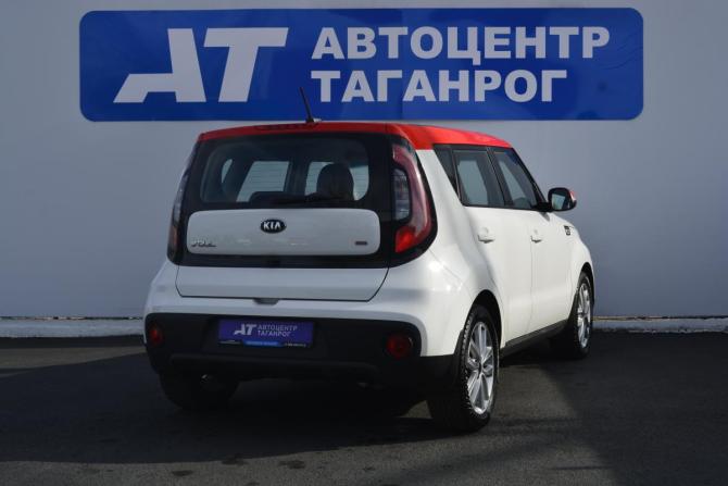 Kia Soul II Рестайлинг с пробегом 2018 года, цена 1 680 000 рублей, 87200 км, хэтчбек, Автокод Объявления