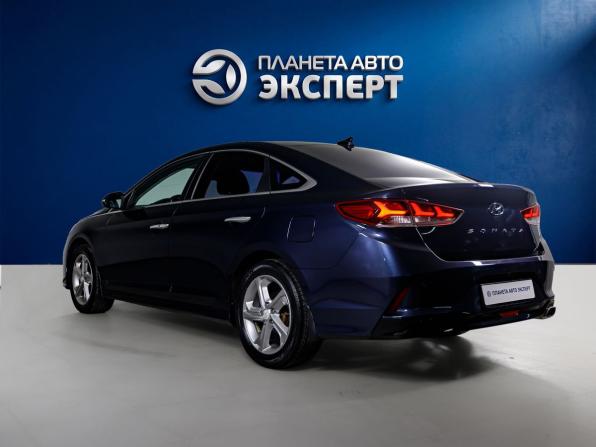Hyundai Sonata VII (LF) Рестайлинг с пробегом 2018 года, цена 1 660 000 рублей, 88722 км, седан, Автокод Объявления