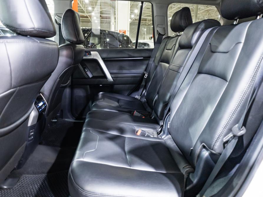 Toyota Land Cruiser Prado 150 Series Рестайлинг 2 Санкт-Петербург  - изображение 27