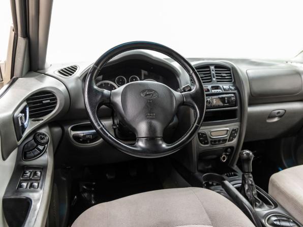 Hyundai Santa Fe Classic с пробегом 2008 года, цена 738 000 рублей, 306268 км, внедорожник, Автокод Объявления