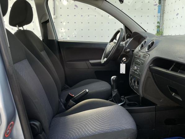 Ford Fusion I Рестайлинг с пробегом 2006 года, цена 430 000 рублей, 145725 км, хэтчбек, Автокод Объявления