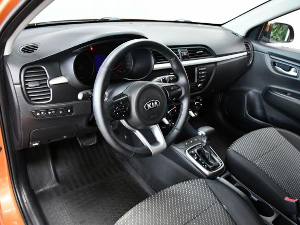 Kia Rio III Рестайлинг с пробегом 2017 года, цена 1 197 000 рублей, 158474 км, седан, Автокод Объявления