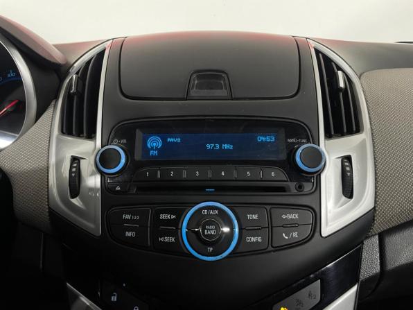 Chevrolet Cruze I Рестайлинг с пробегом 2015 года, цена 855 000 рублей, 73500 км, хэтчбек, Автокод Объявления