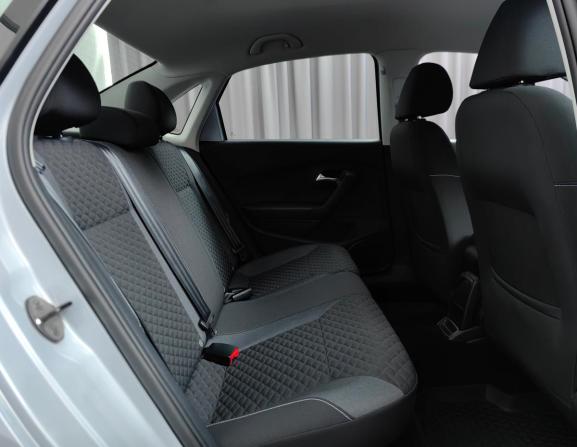 Volkswagen Polo V Рестайлинг с пробегом 2018 года, цена 1 275 000 рублей, 85339 км, седан, Автокод Объявления