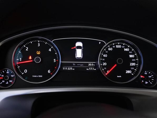 Volkswagen Touareg II с пробегом 2014 года, цена 3 649 077 рублей, 111225 км, внедорожник, Автокод Объявления