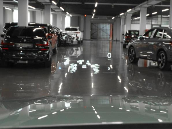 Li Auto (Lixiang) L9 I с пробегом 2023 года, цена 6 420 000 рублей, 48721 км, внедорожник, Автокод Объявления
