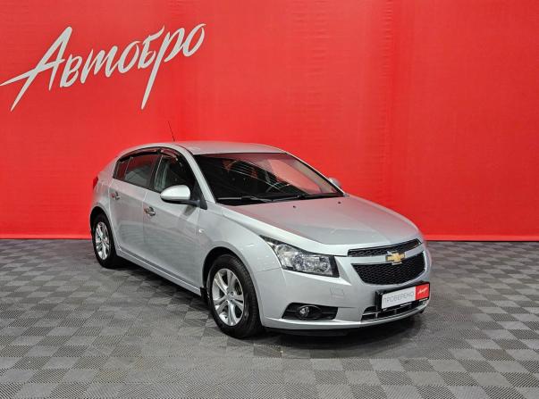 Chevrolet Cruze I Рестайлинг с пробегом 2012 года, цена 750 000 рублей, 140000 км, хэтчбек, Автокод Объявления