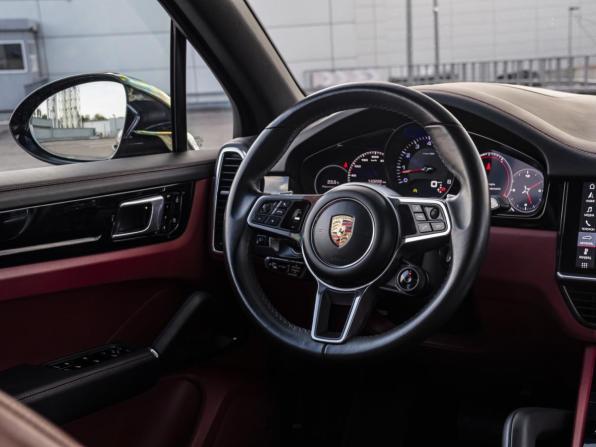 Porsche Cayenne III с пробегом 2019 года, цена 5 900 000 рублей, 142000 км, внедорожник, Автокод Объявления