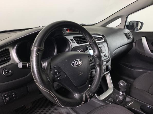 Kia Ceed II с пробегом 2013 года, цена 778 000 рублей, 281310 км, хэтчбек, Автокод Объявления