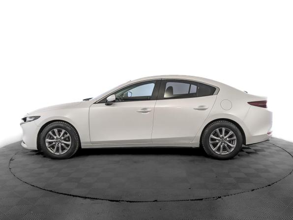 Mazda 3 IV (BP) с пробегом 2019 года, цена 1 935 000 рублей, 87602 км, седан, Автокод Объявления