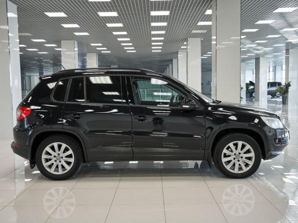 Volkswagen Tiguan I с пробегом 2009 года, цена 910 000 рублей, 230261 км, внедорожник, Автокод Объявления
