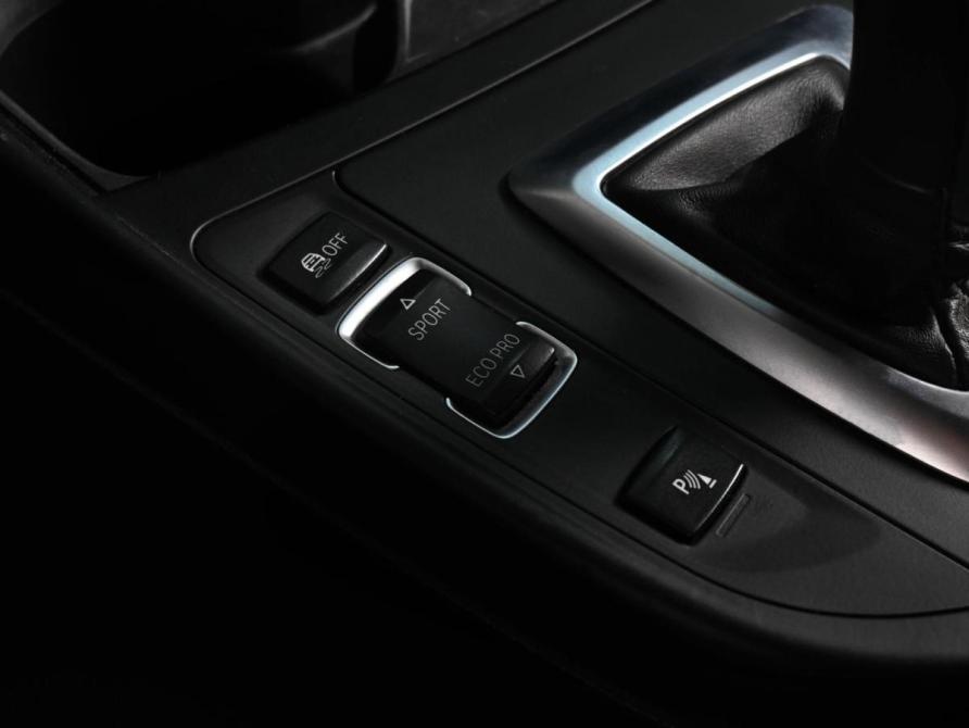 BMW 1 серии II (F20/F21) Рестайлинг 2 Ростов-на-Дону  - изображение 18