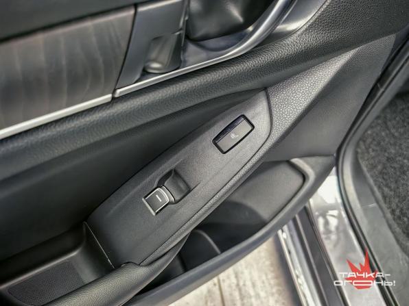 Honda Accord X с пробегом 2019 года, цена 2 300 000 рублей, 114000 км, седан, Автокод Объявления