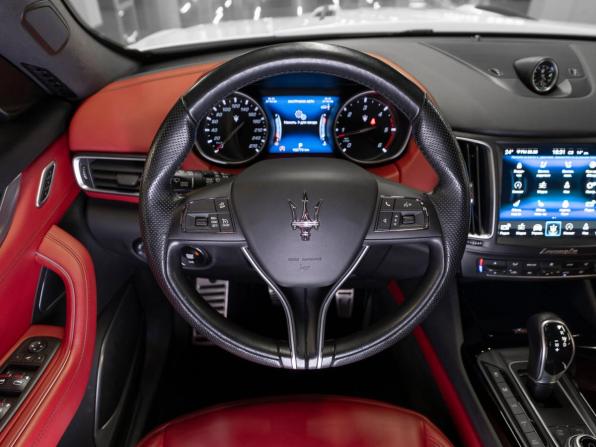 Maserati Levante I с пробегом 2018 года, цена 3 700 000 рублей, 102747 км, внедорожник, Автокод Объявления