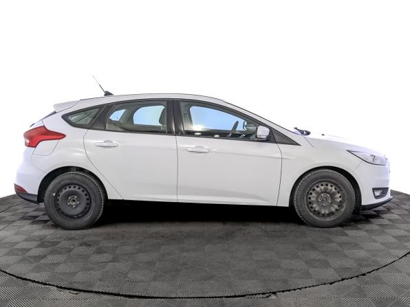 Ford Focus III Рестайлинг с пробегом 2017 года, цена 1 030 000 рублей, 91574 км, хэтчбек, Автокод Объявления