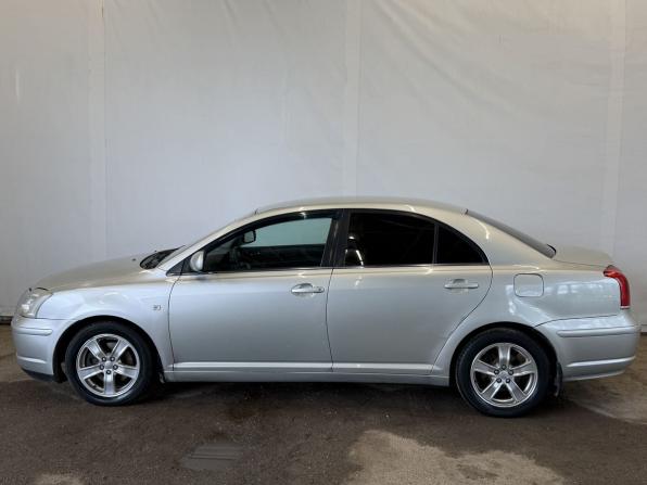 Toyota Avensis II с пробегом 2004 года, цена 500 000 рублей, 240000 км, седан, Автокод Объявления
