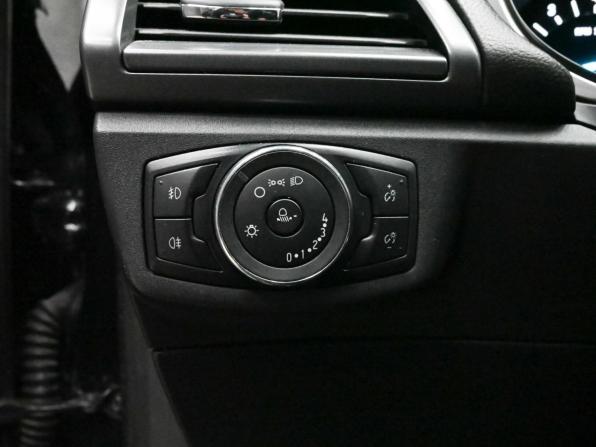 Ford Mondeo V с пробегом 2015 года, цена 1 600 000 рублей, 155159 км, седан, Автокод Объявления