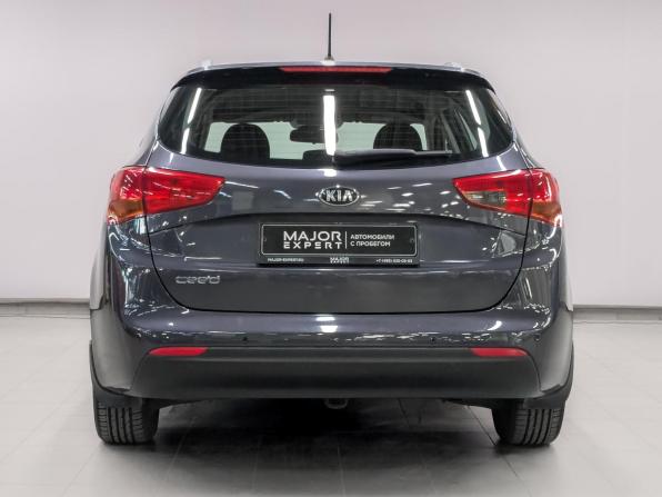 Kia Ceed II с пробегом 2014 года, цена 1 470 000 рублей, 57946 км, универсал, Автокод Объявления