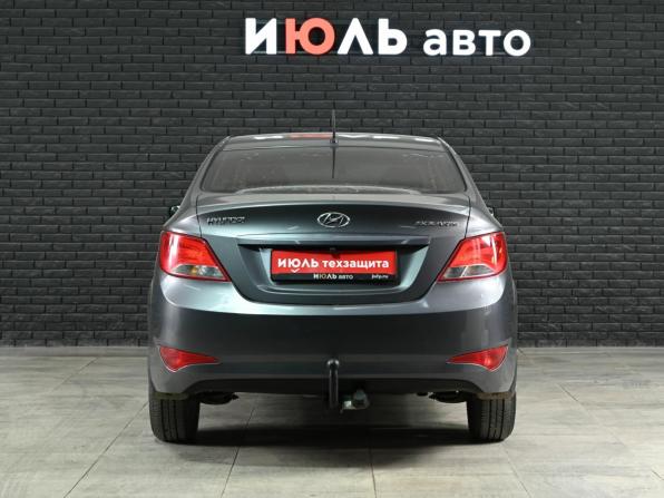 Hyundai Solaris I Рестайлинг с пробегом 2015 года, цена 850 000 рублей, 229617 км, седан, Автокод Объявления