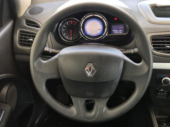 Renault Megane III Рестайлинг 2 с пробегом 2015 года, цена 869 000 рублей, 104030 км, хэтчбек, Автокод Объявления