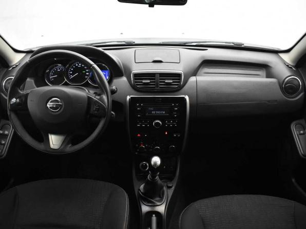 Nissan Terrano III (D10) с пробегом 2017 года, цена 1 070 000 рублей, 271637 км, внедорожник, Автокод Объявления