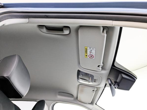 Kia Sorento IV с пробегом 2022 года, цена 3 795 000 рублей, 93137 км, внедорожник, Автокод Объявления