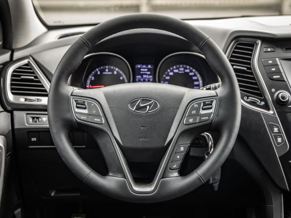 Hyundai Santa Fe III с пробегом 2015 года, цена 1 798 000 рублей, 189035 км, внедорожник, Автокод Объявления