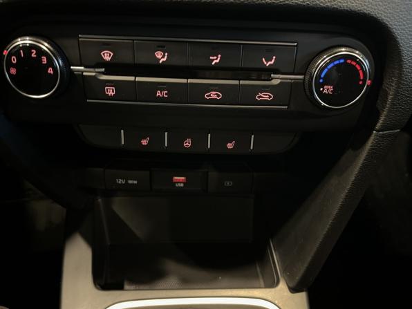 Kia Ceed III с пробегом 2020 года, цена 1 650 000 рублей, 129430 км, универсал, Автокод Объявления