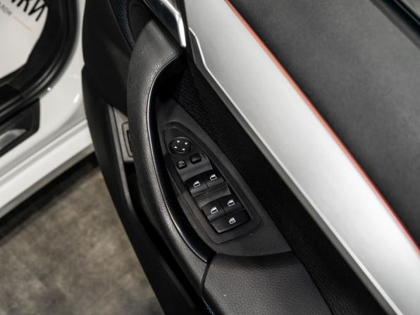 BMW X1 II (F48) Рестайлинг с пробегом 2019 года, цена 2 150 000 рублей, 84670 км, внедорожник, Автокод Объявления